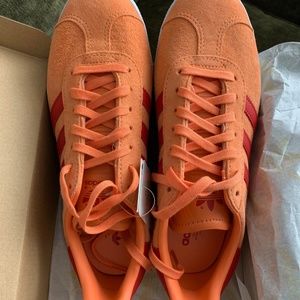 Adidas Orange Gazelle, New with tags